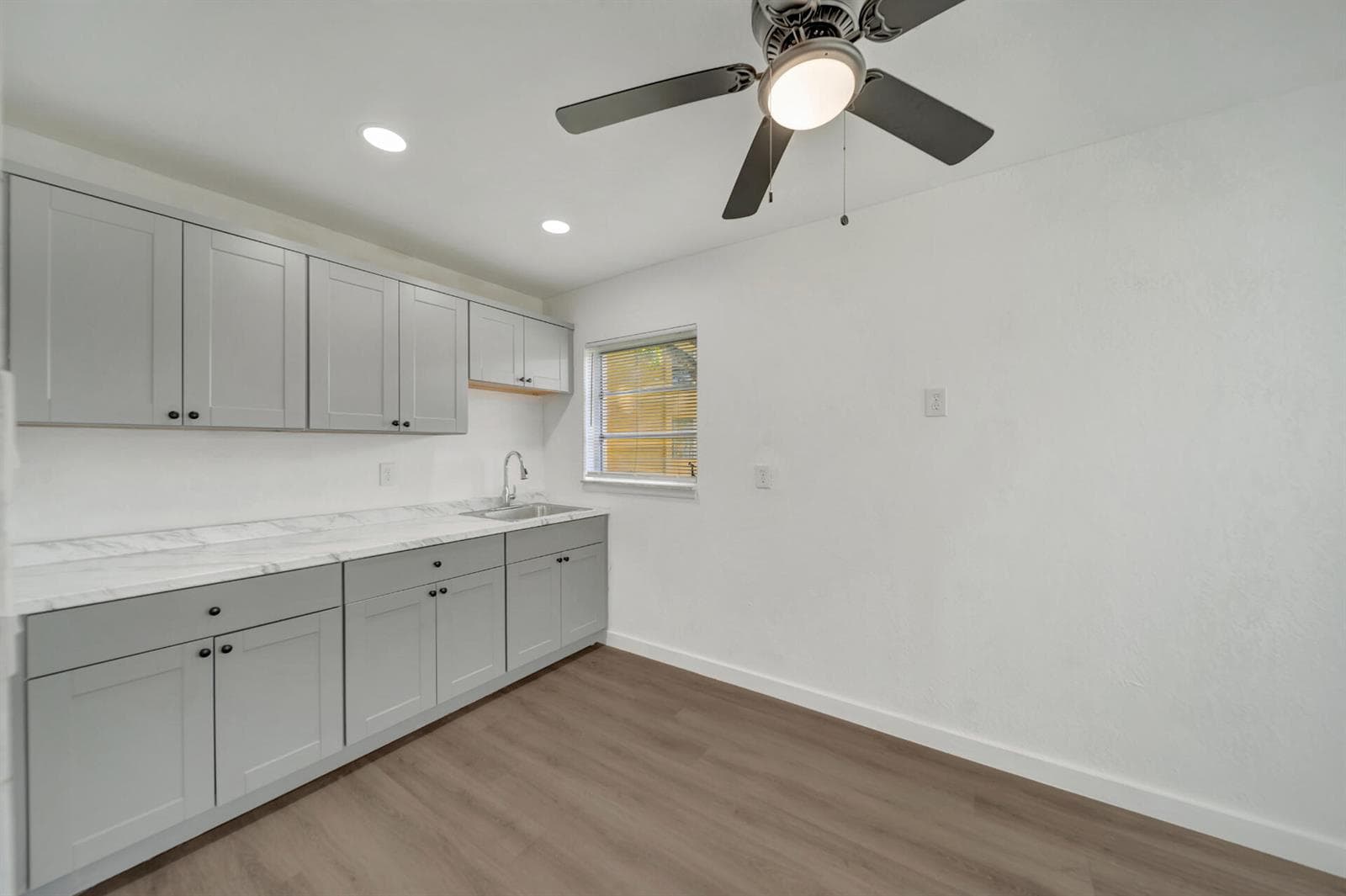 6001 NW 61st Avenue # 112, Tamarac, FL 33319 photo 2
