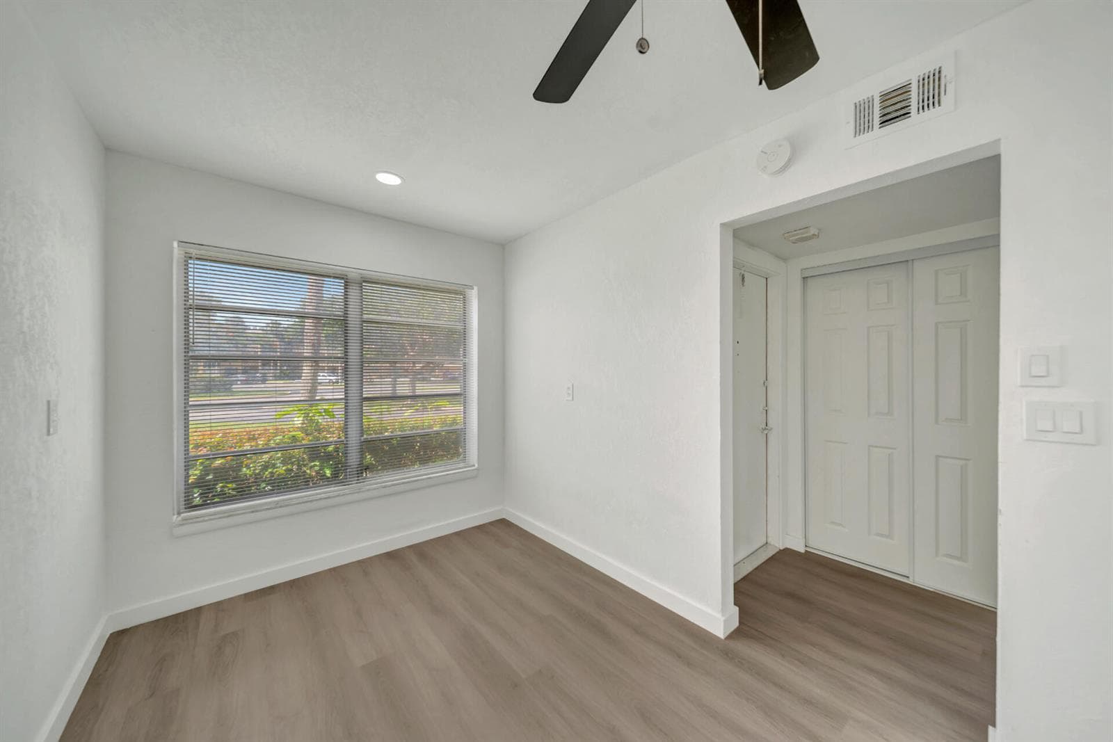 6001 NW 61st Avenue # 112, Tamarac, FL 33319 photo 3