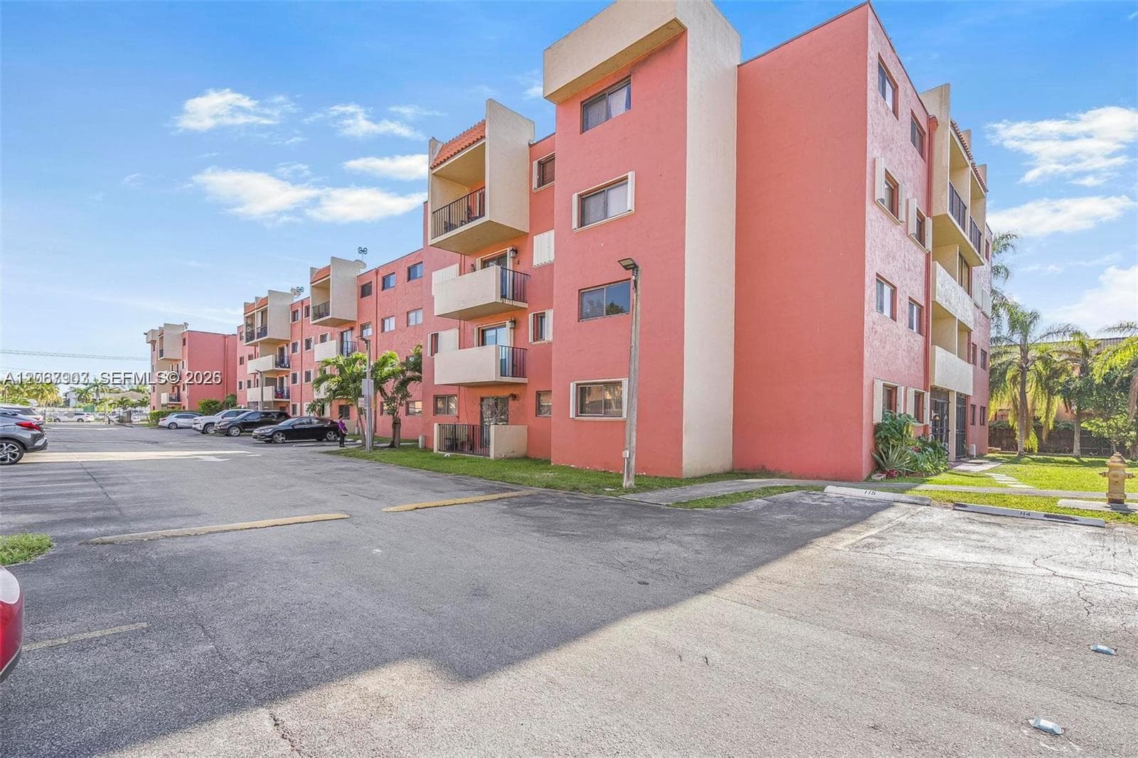 8095 NW 8th St # 215, Miami, FL 33126