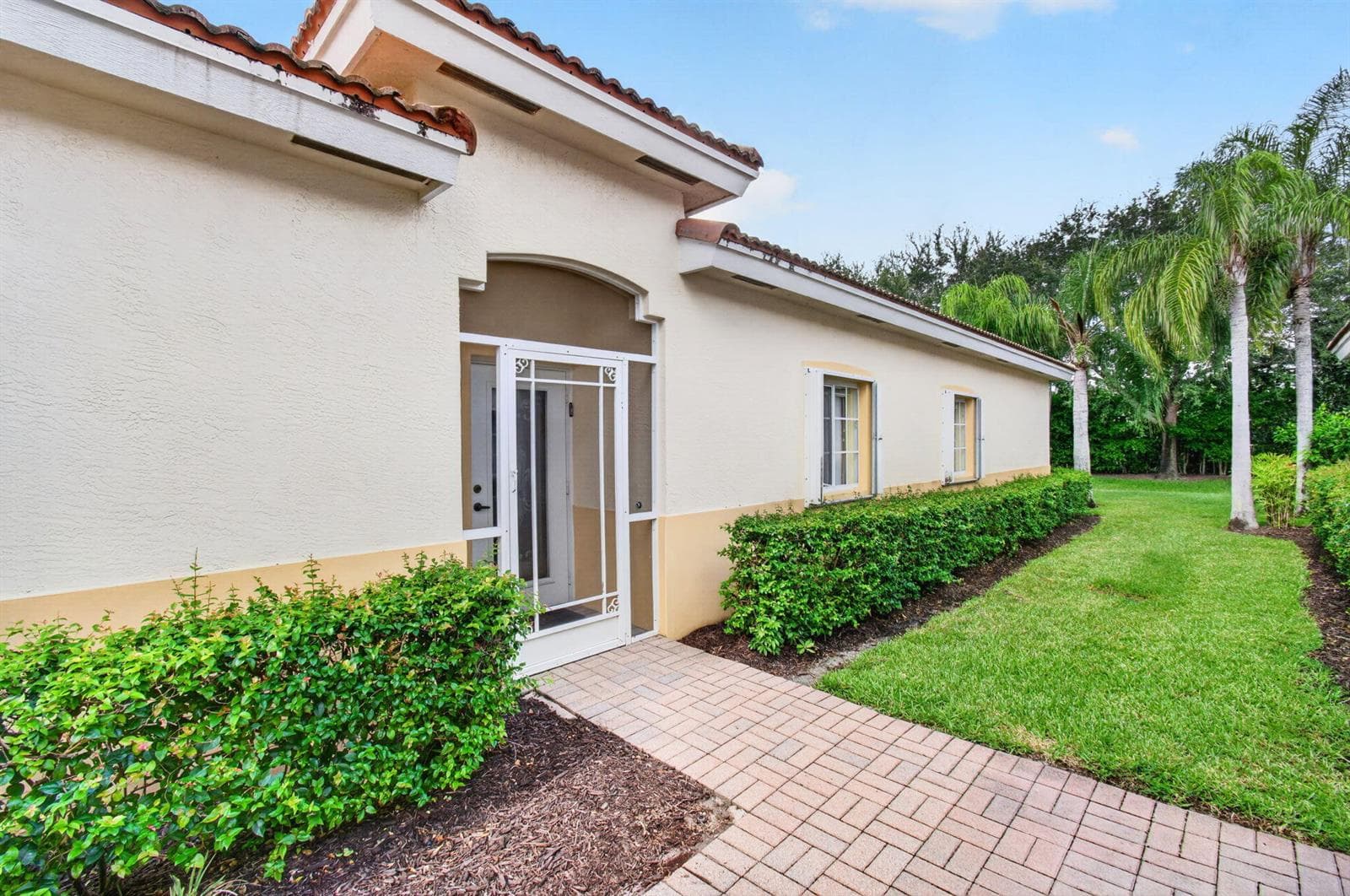 2323 WINDJAMMER Way, West Palm Beach, FL 33411 photo 5