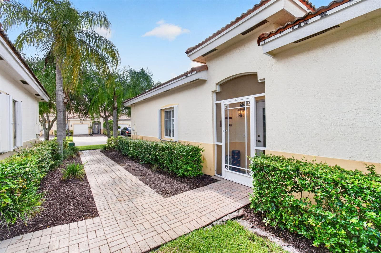 2323 WINDJAMMER Way, West Palm Beach, FL 33411 photo 4
