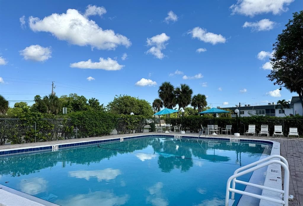 6507 WINFIELD Boulevard # 130-C, Margate, FL 33063