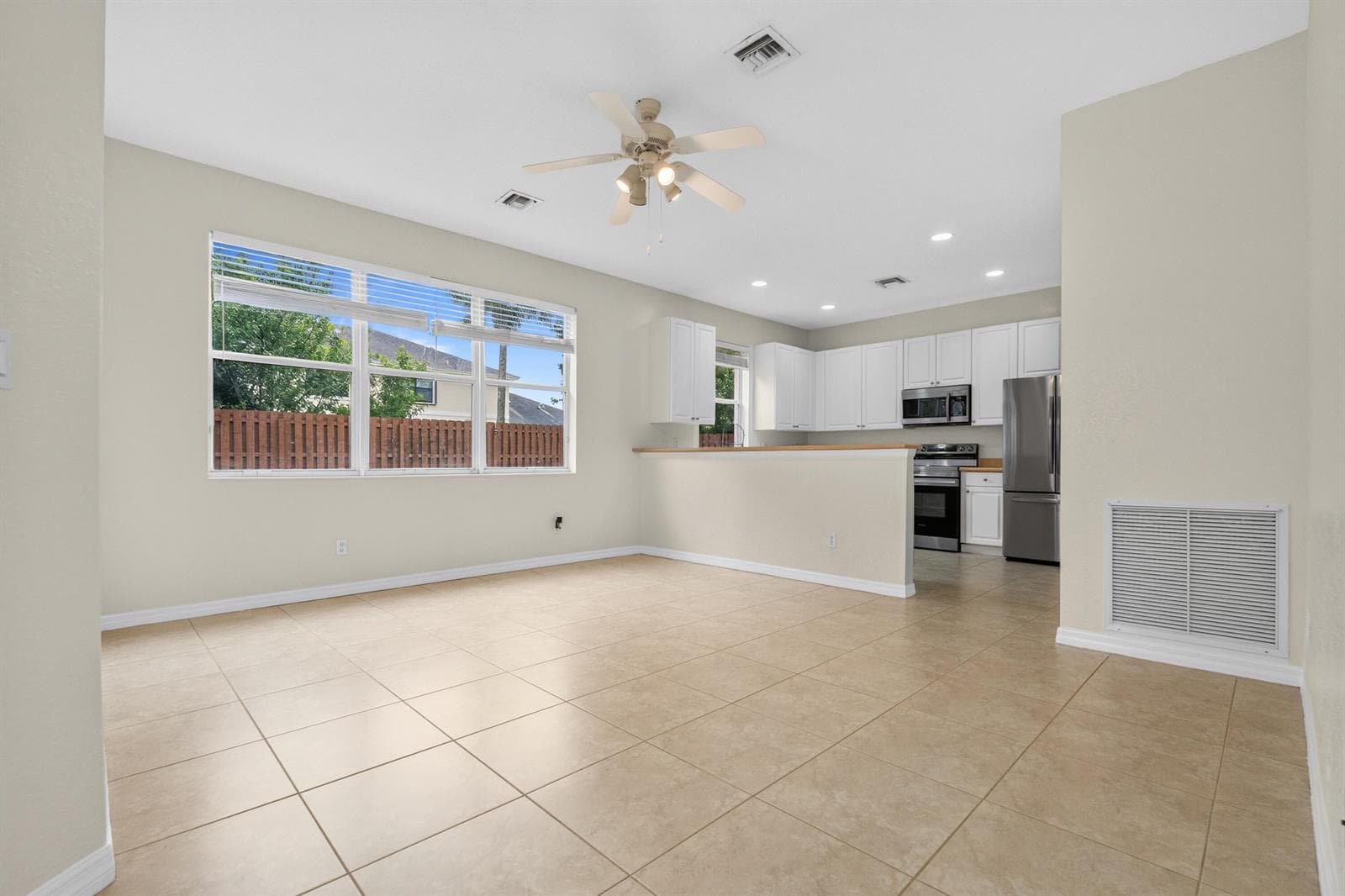 9951 E Verona Circle, Vero Beach, FL 32966 photo 4