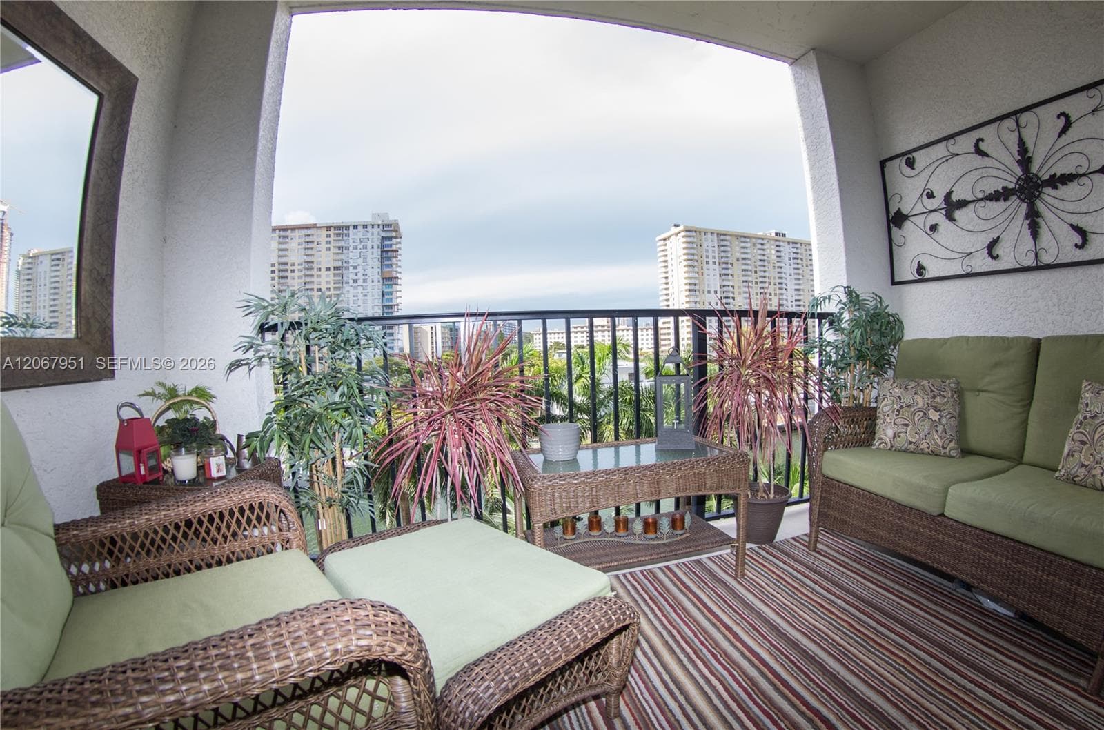 17150 N Bay Rd # 2512, Sunny Isles Beach, FL 33160 photo 2