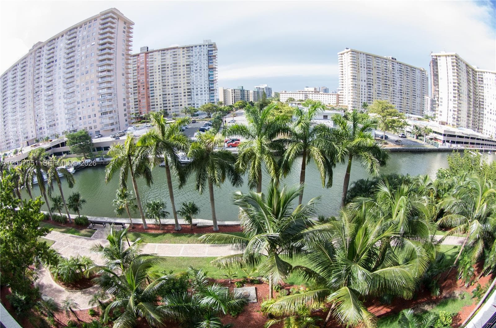 17150 N Bay Rd # 2512, Sunny Isles Beach, FL 33160 photo 3