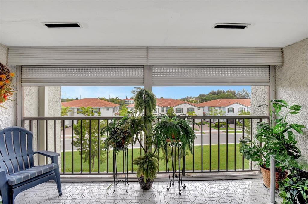 4070 Tivoli Court # 307, Lake Worth, FL 33467 photo 2