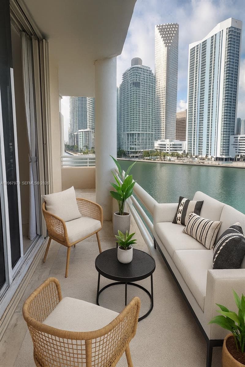 888 Brickell Key Dr # 806, Miami, FL 33131 photo 3