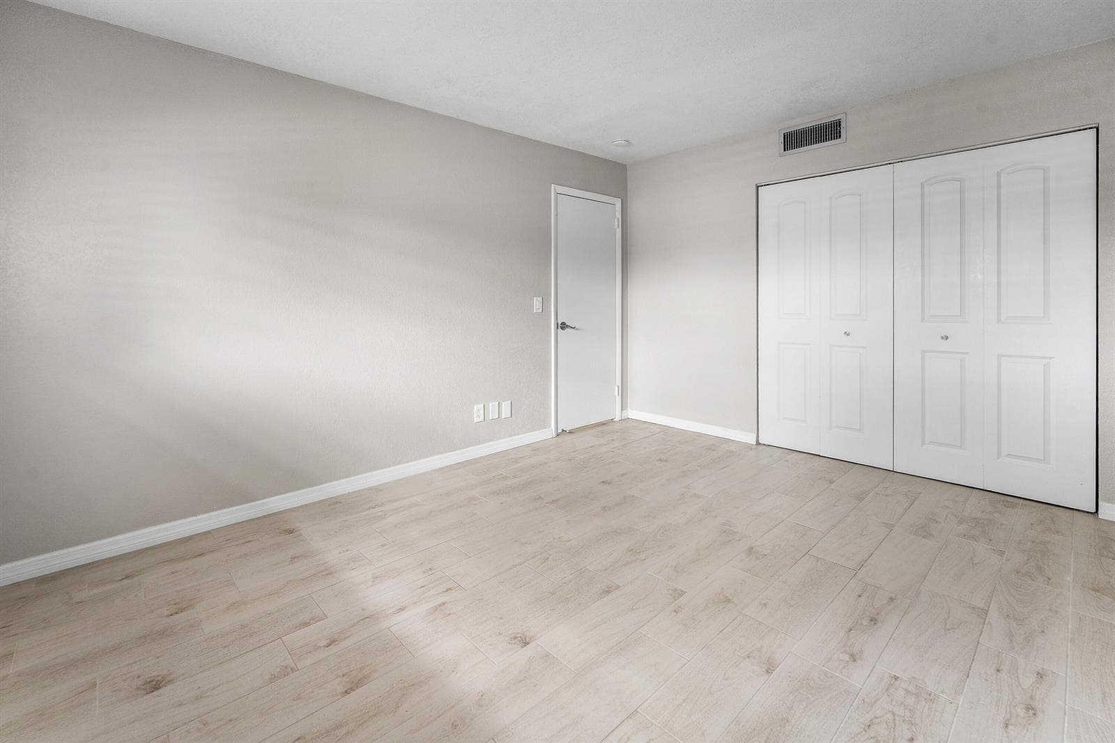 12005 Poinciana Boulevard # 209, Royal Palm Beach, FL 33411 photo 4