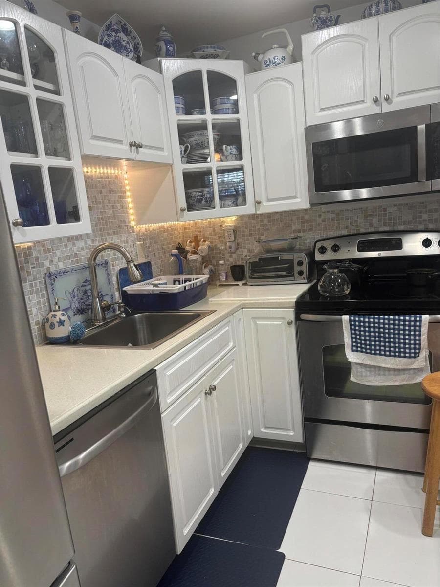 5861 NW 16TH Place # 113, Sunrise, FL 33313 photo 3