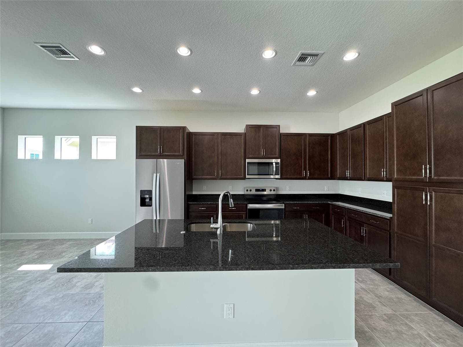 13933 Prickly Cone Cove, Westlake, FL 33470 photo 3