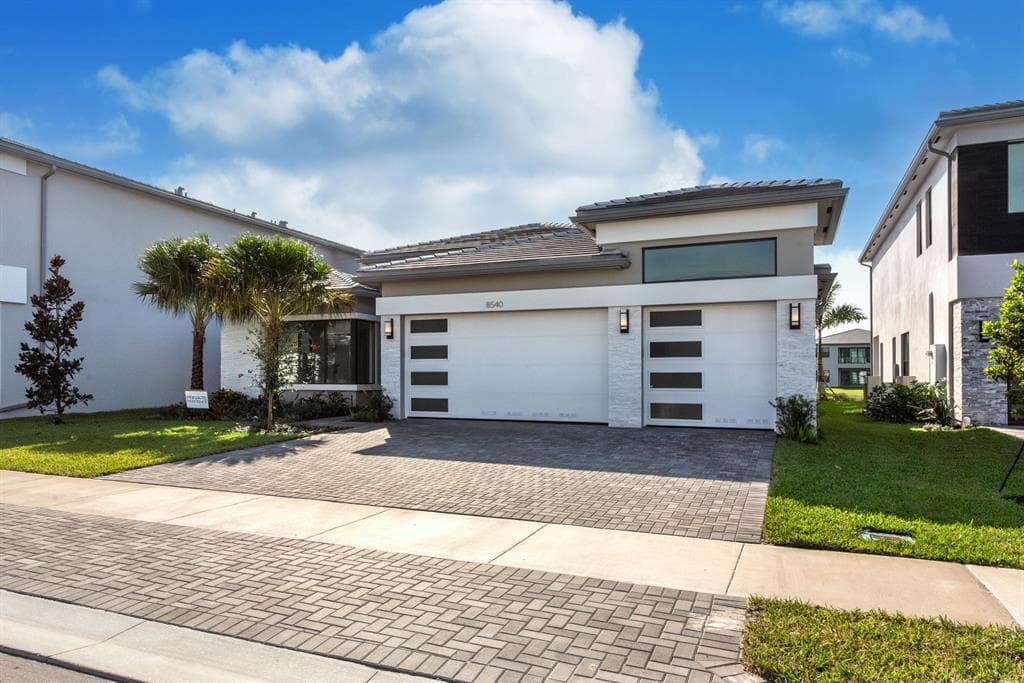 8540 GANTON Drive, Boca Raton, FL 33434
