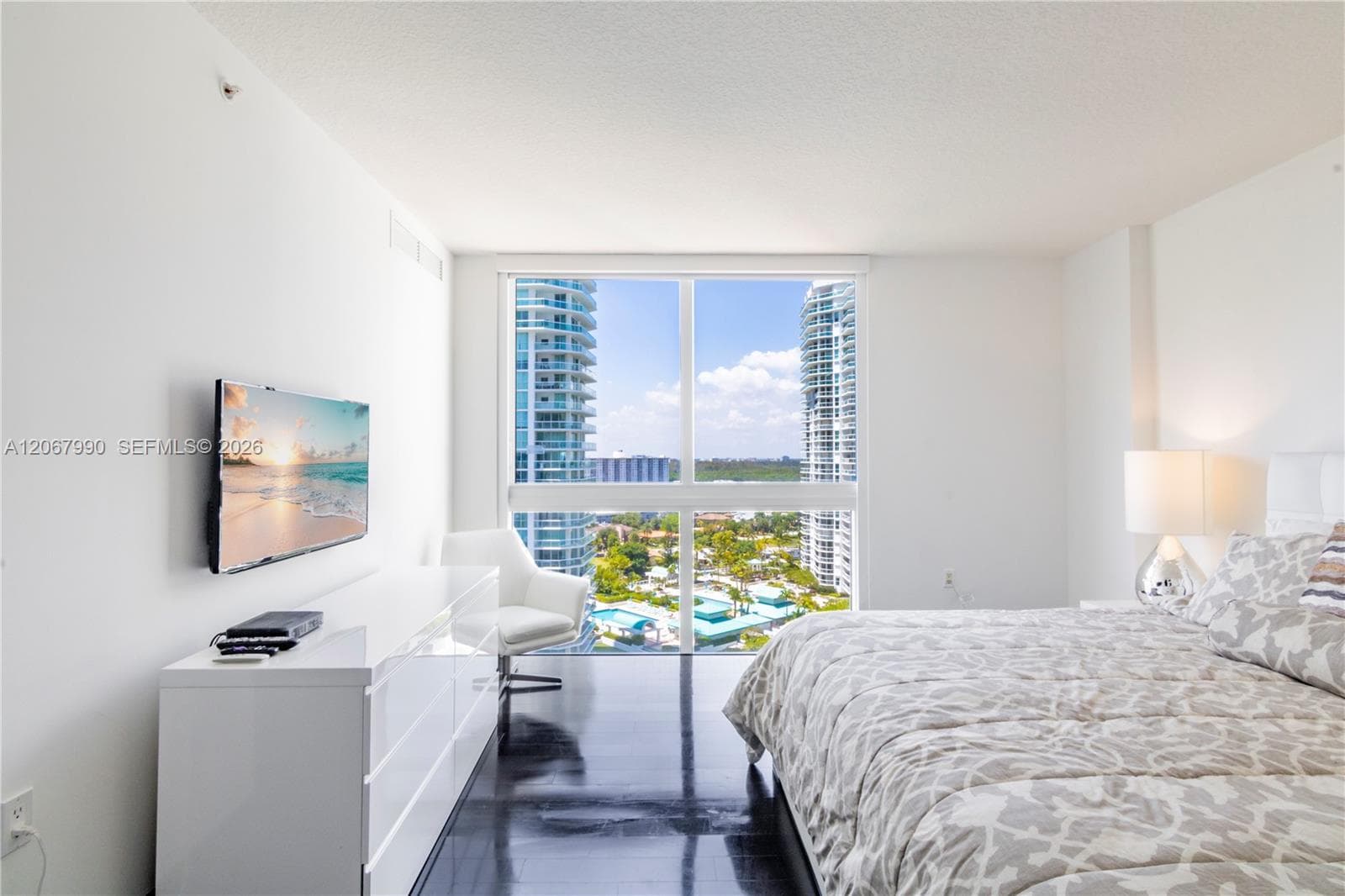 150 Sunny Isles Blvd # 1-1604, Sunny Isles Beach, FL 33160 photo 3