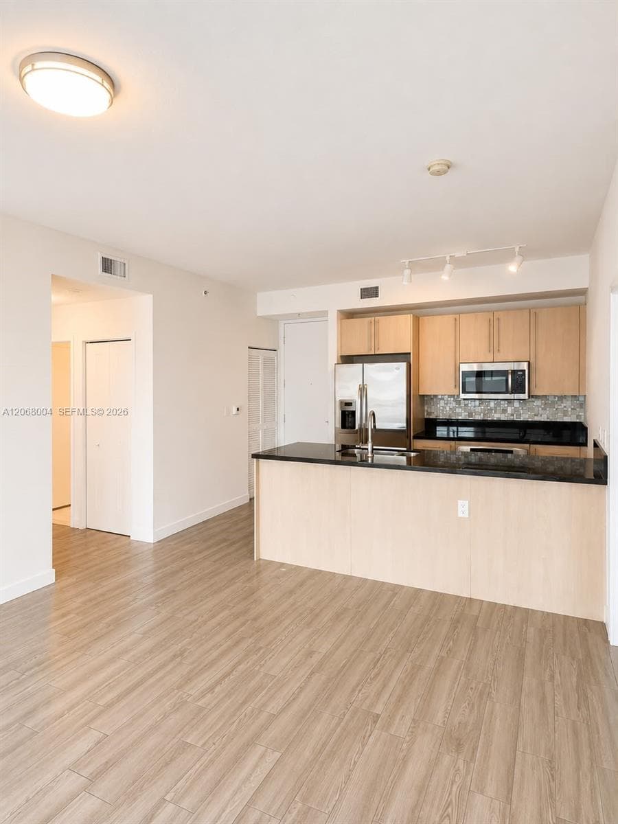 1111 SW 1st Ave # 1722-N, Miami, FL 33130 photo 5