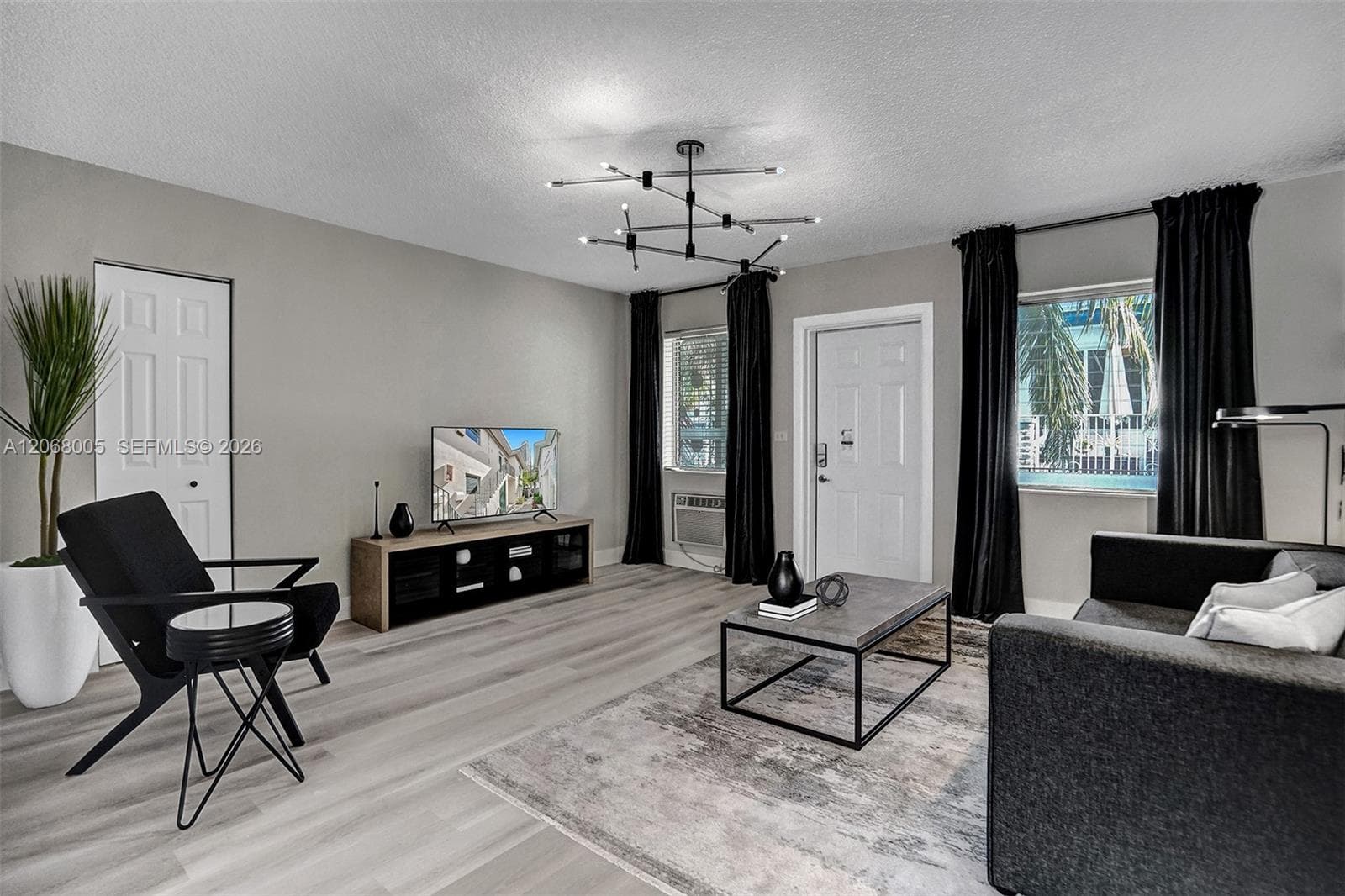 1430 16th St # 1, Miami Beach, FL 33139 photo 5