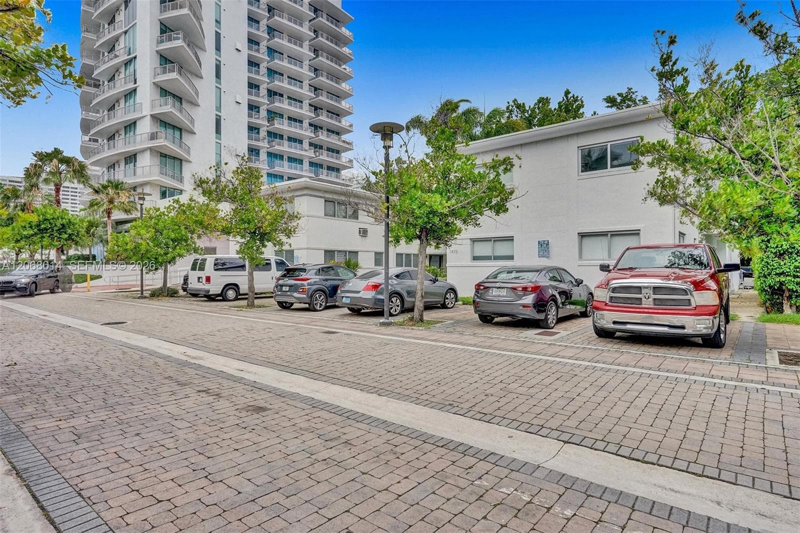 1415 16th St # 4, Miami Beach, FL 33139 photo 2