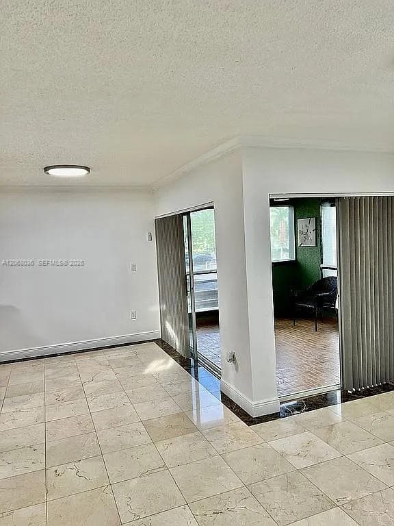 11183 NW 7th St # 204-20, Miami, FL 33172 photo 3