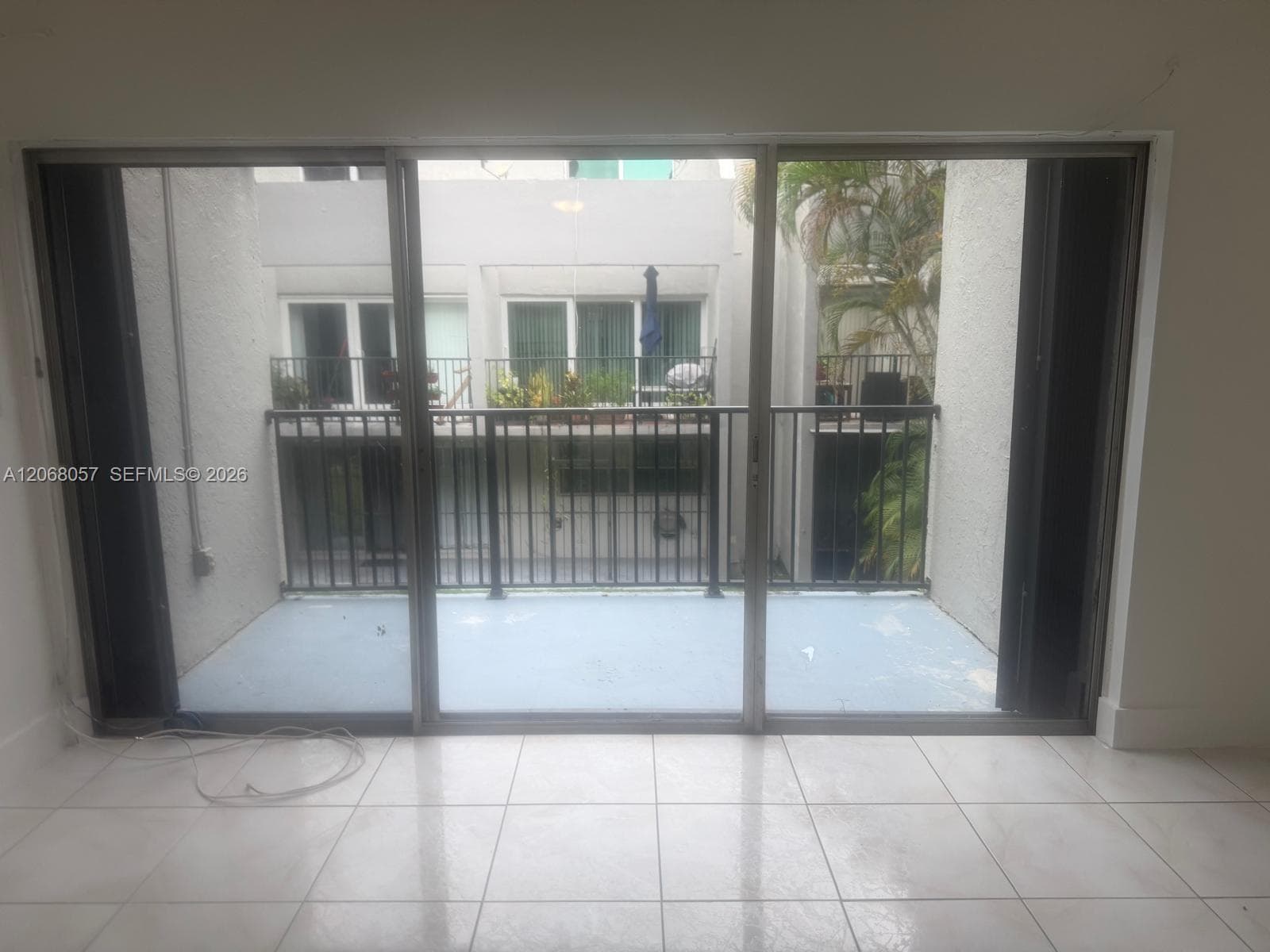 30 NW 87th Ave # C223, Miami, FL 33172 photo 5