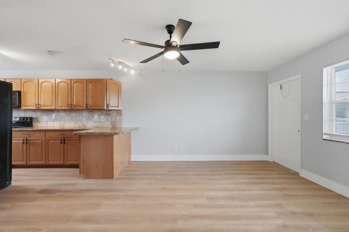 6191 SW 37TH Street # 210, Davie, FL 33314 photo 3