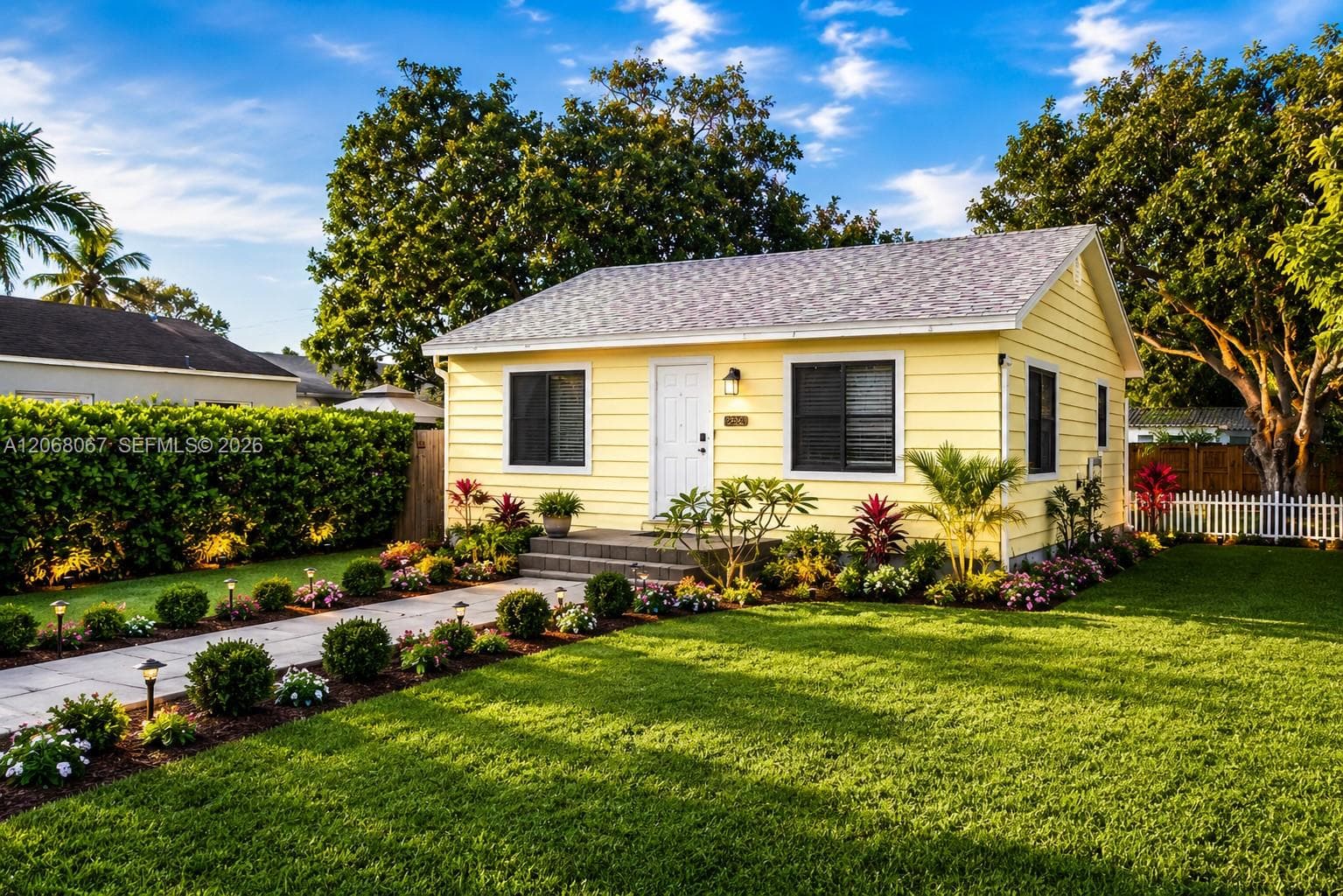 2330 Scott St, Hollywood, FL 33020 photo 3
