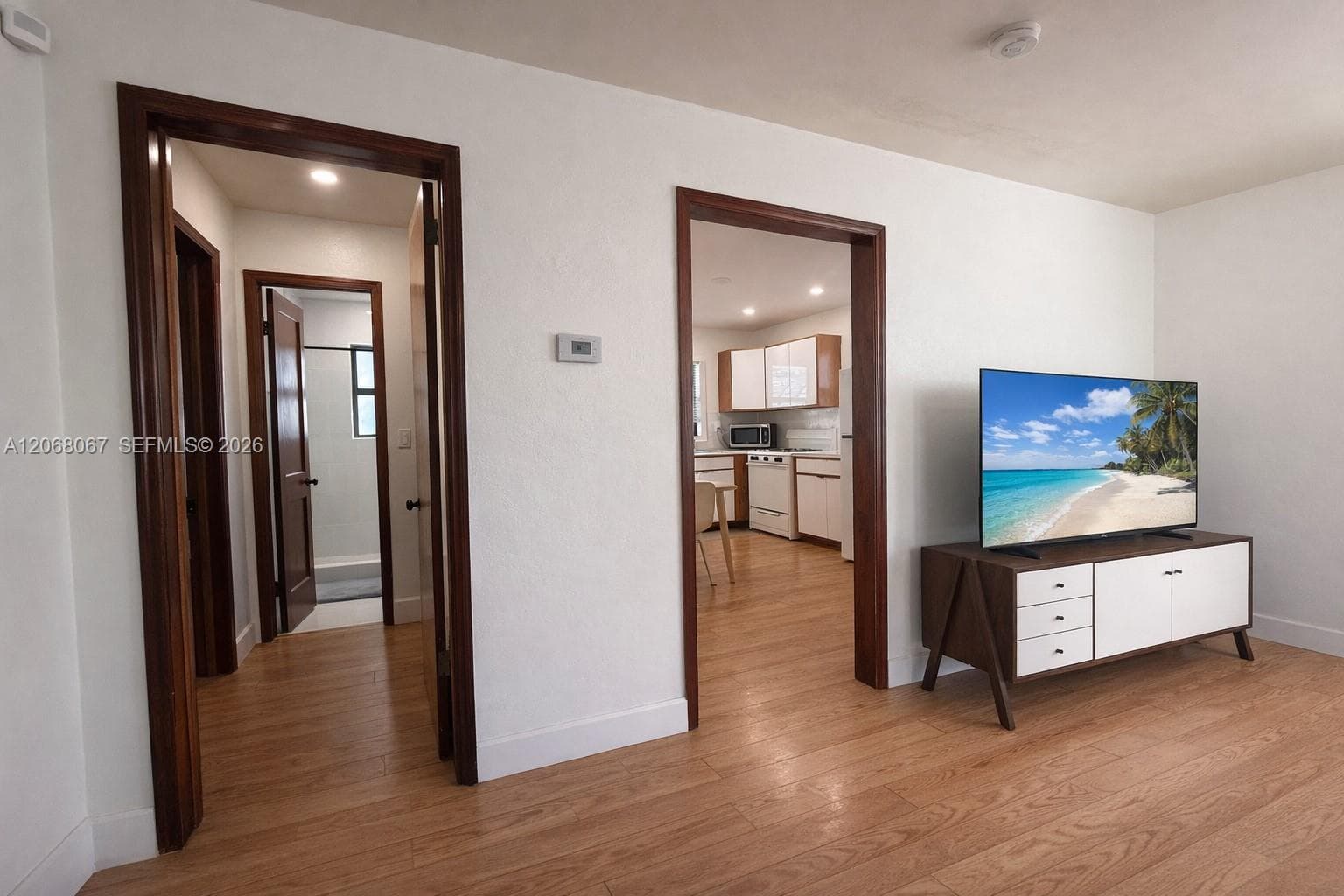 2330 Scott St, Hollywood, FL 33020 photo 4