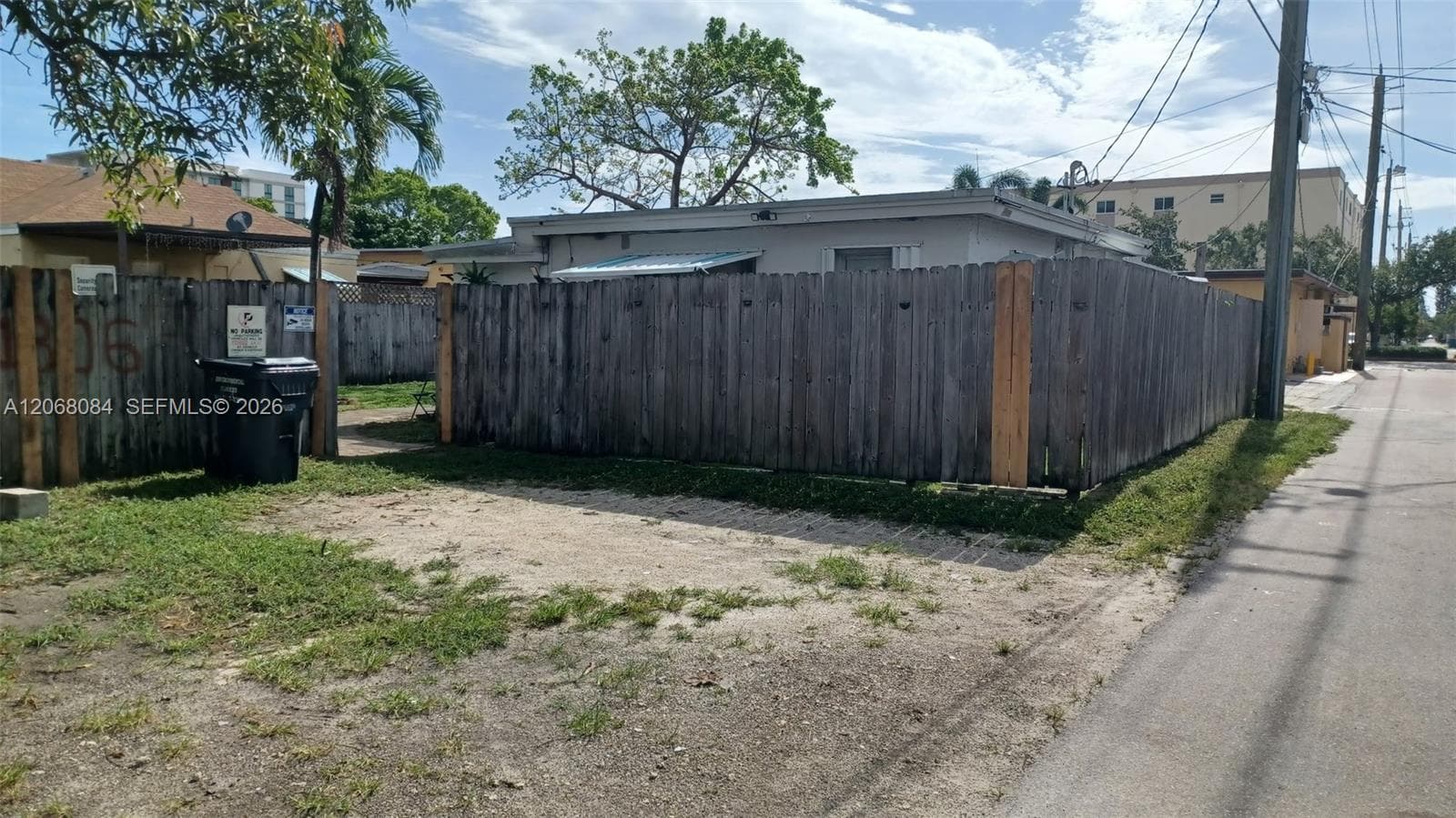 1806 Funston St # Rear, Hollywood, FL 33020 photo 2