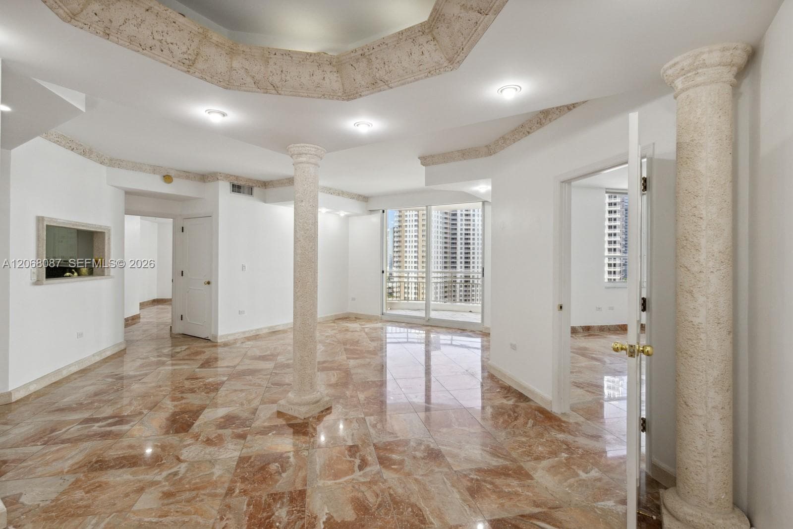 888 Brickell Key Dr # 1600, Miami, FL 33131 photo 2
