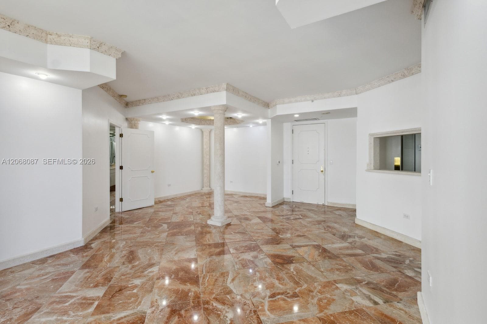 888 Brickell Key Dr # 1600, Miami, FL 33131 photo 4