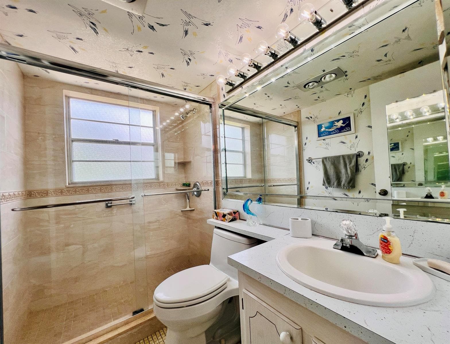 437 Chatham U, West Palm Beach, FL 33417 photo 5