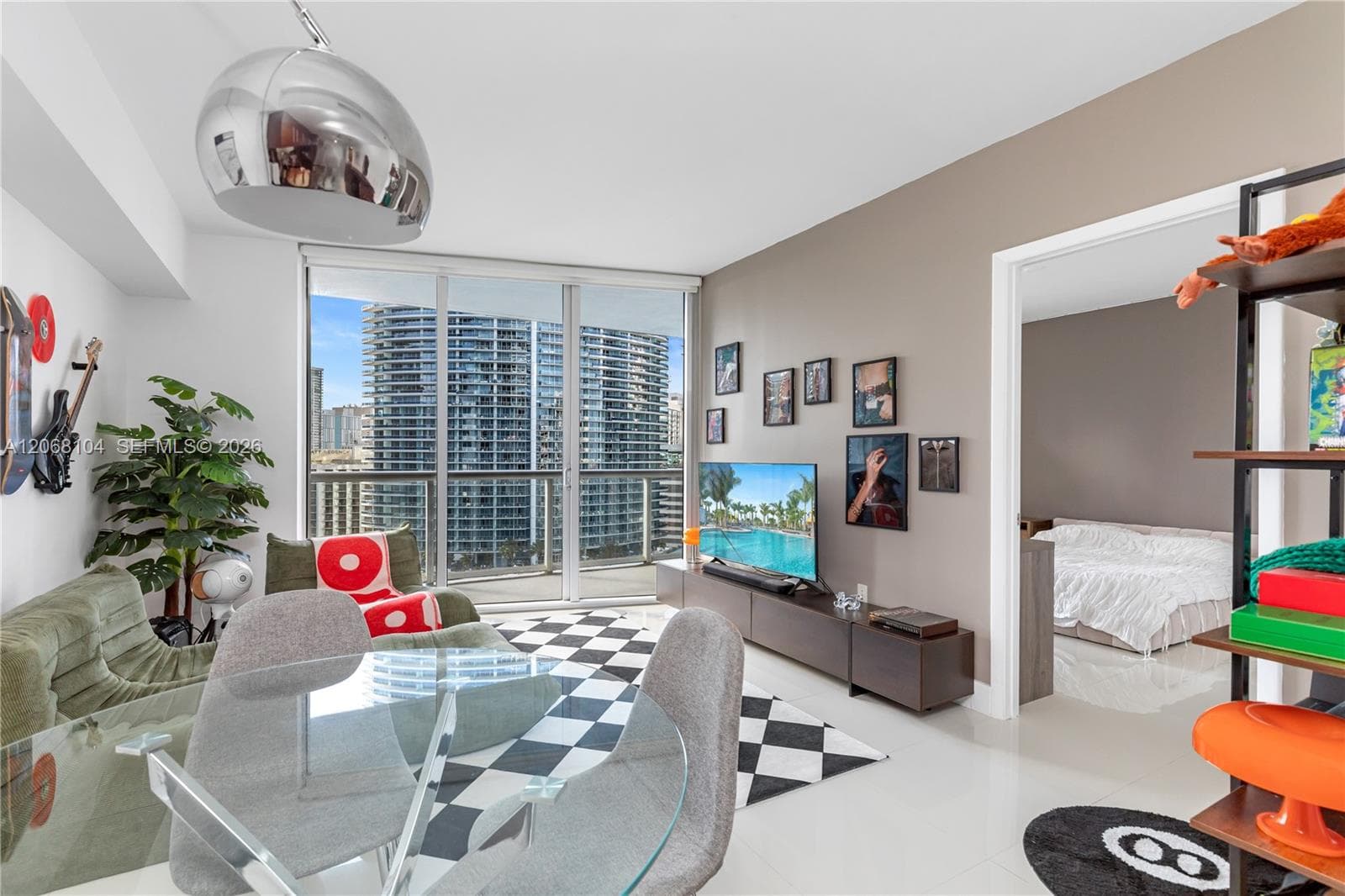 465 Brickell Ave # 2504, Miami, FL 33131 photo 3