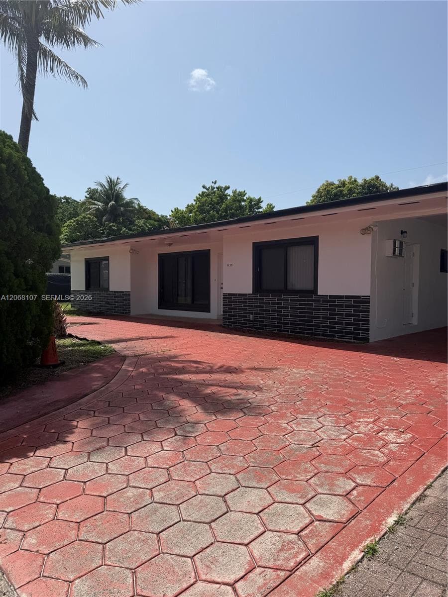 1150 NE 201st Ter # 0, Miami, FL 33179