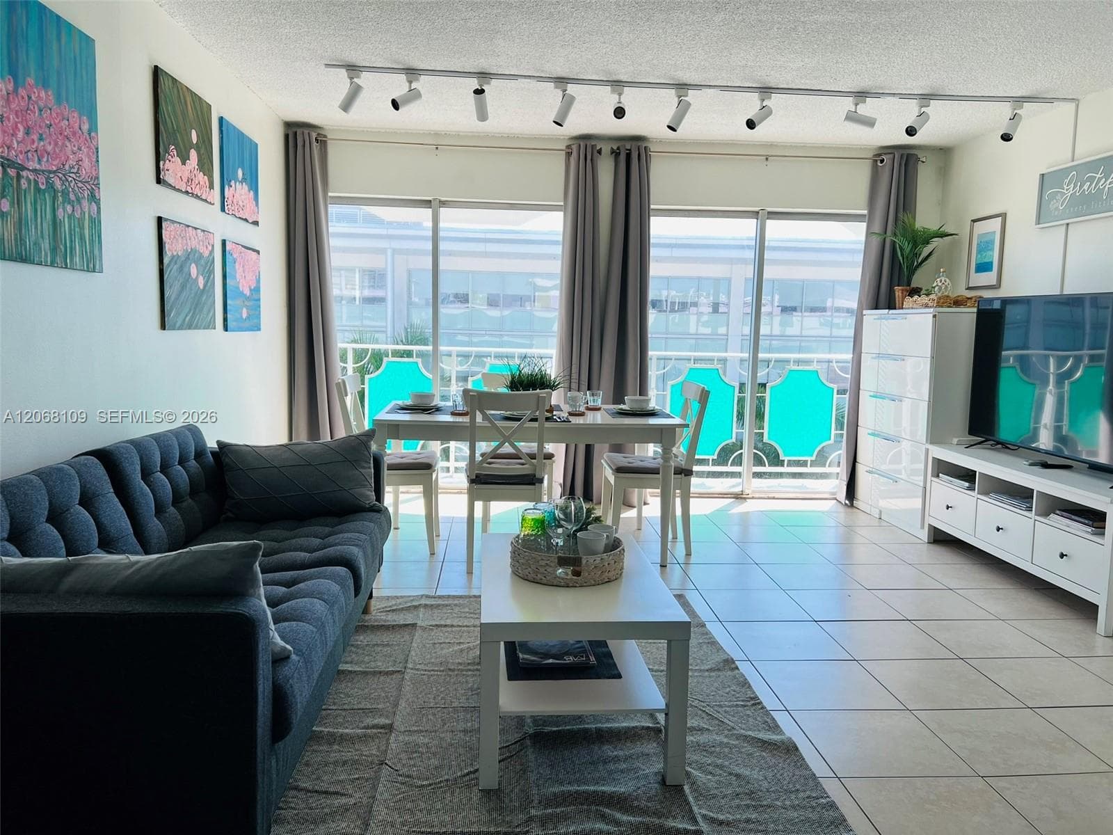 1732 Meridian Ave # 701, Miami Beach, FL 33139 photo 2