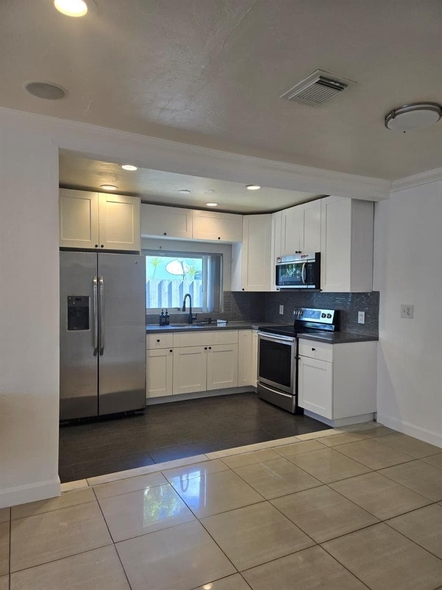 1234 NW 7th Avenue, Fort Lauderdale, FL 33311 photo 5