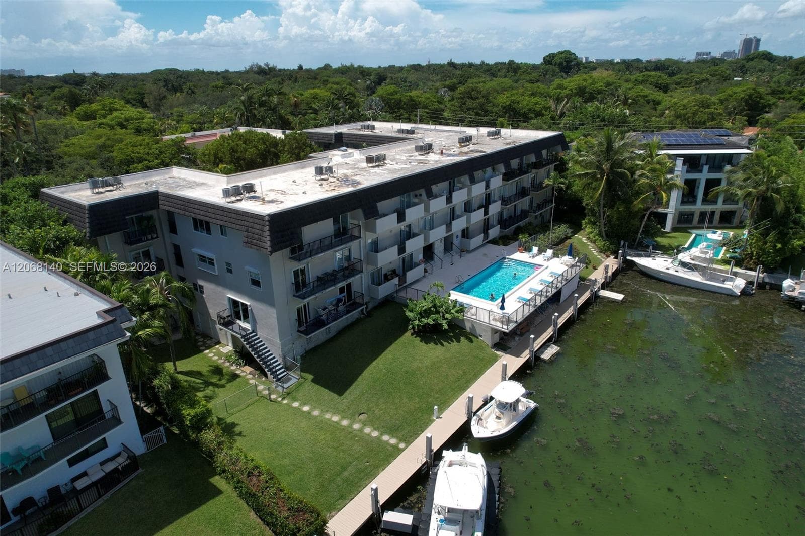 6815 Edgewater Dr # 301, Coral Gables, FL 33133 photo 3