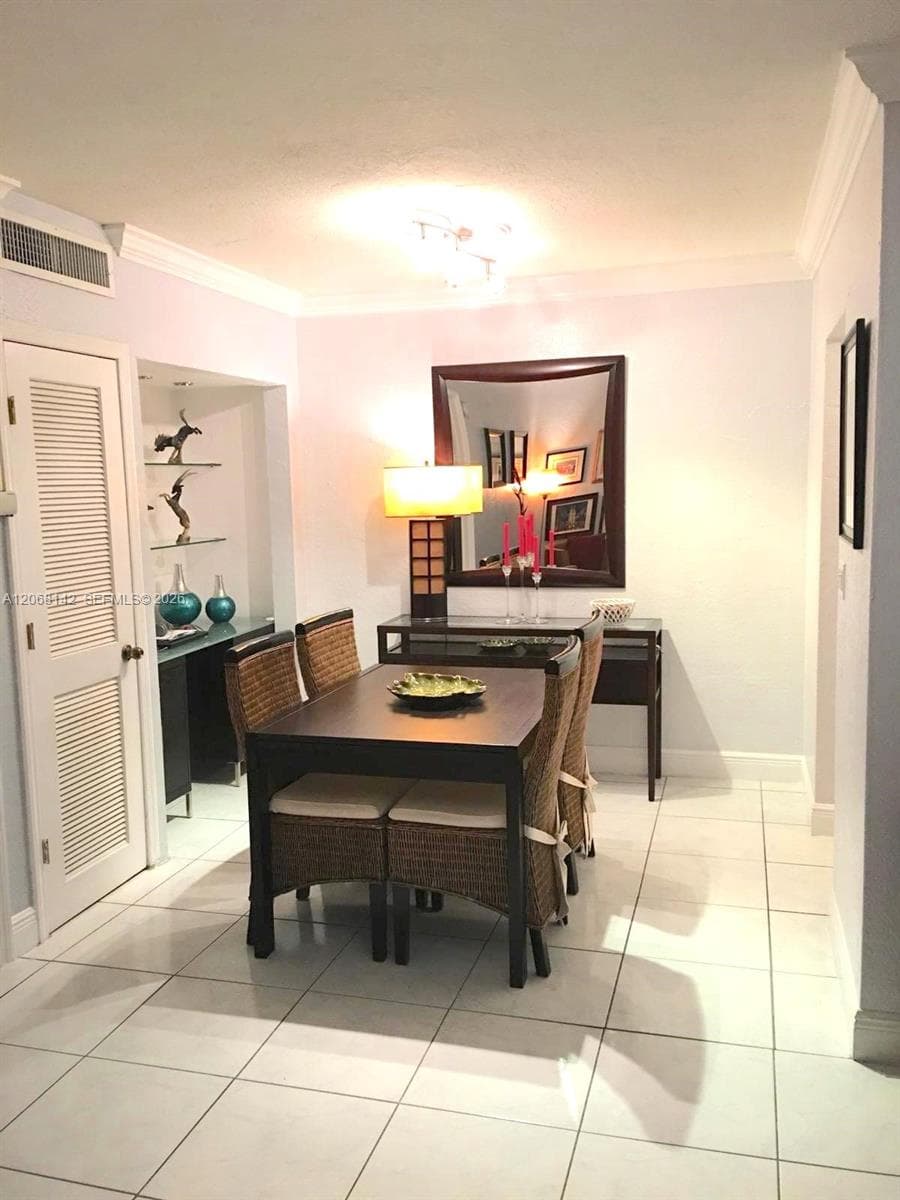 3905 SW 78th Ct # 205, Miami, FL 33155 photo 4
