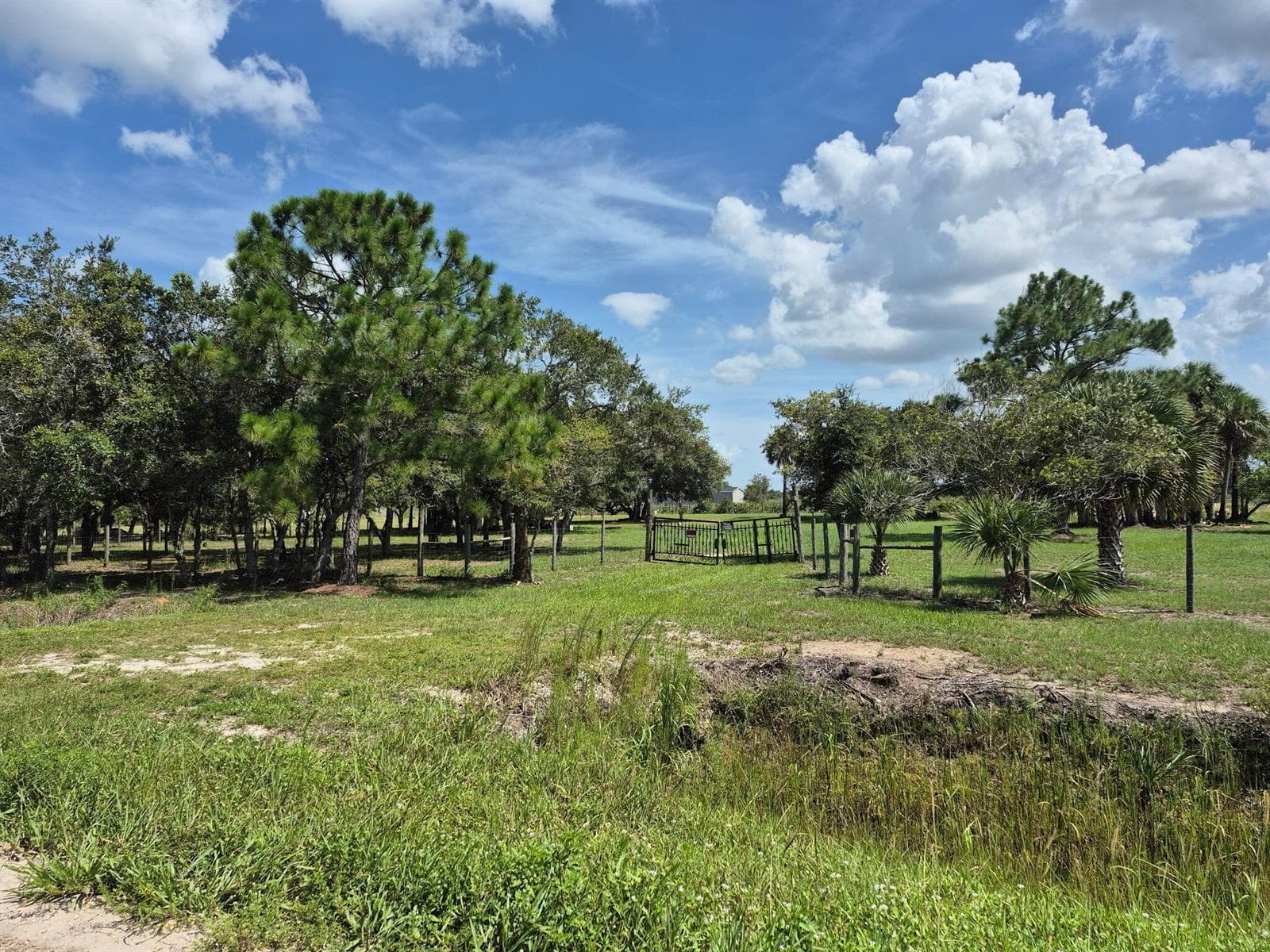 17064 NW 304TH Street, Okeechobee, FL 34972 photo 2