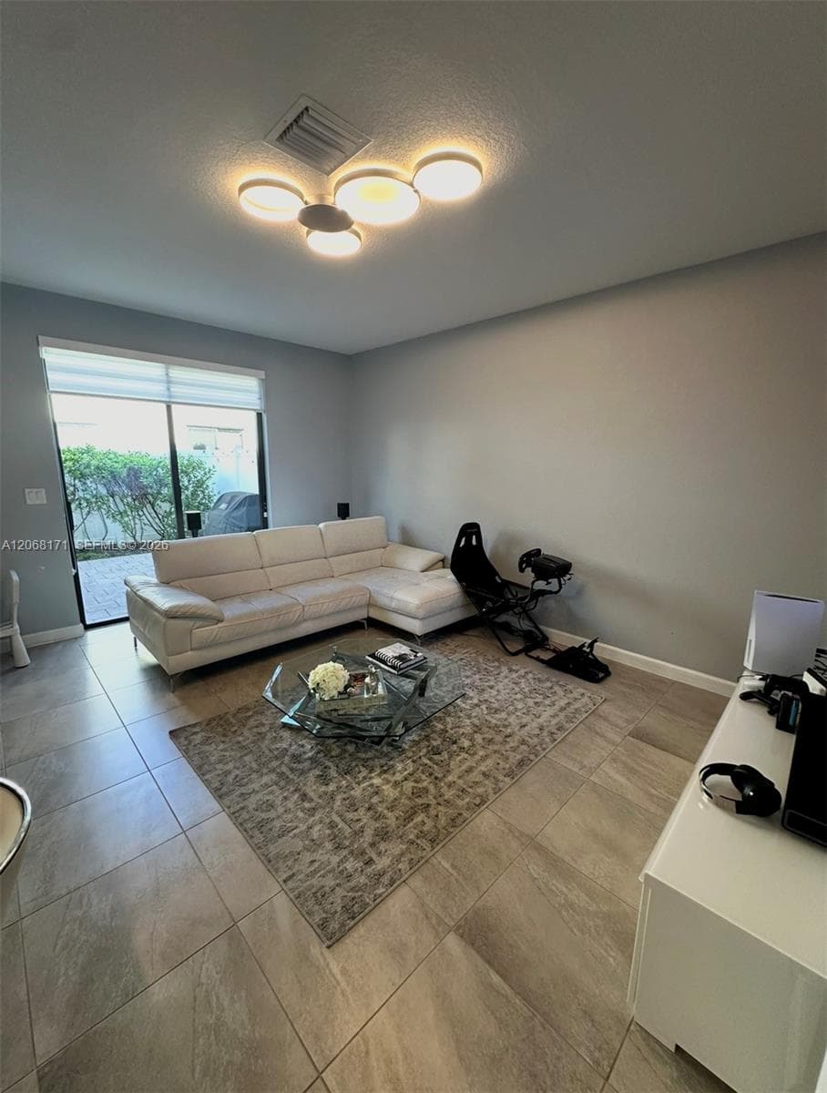 10377 W 34th Ct # 10377, Hialeah, FL 33018 photo 4