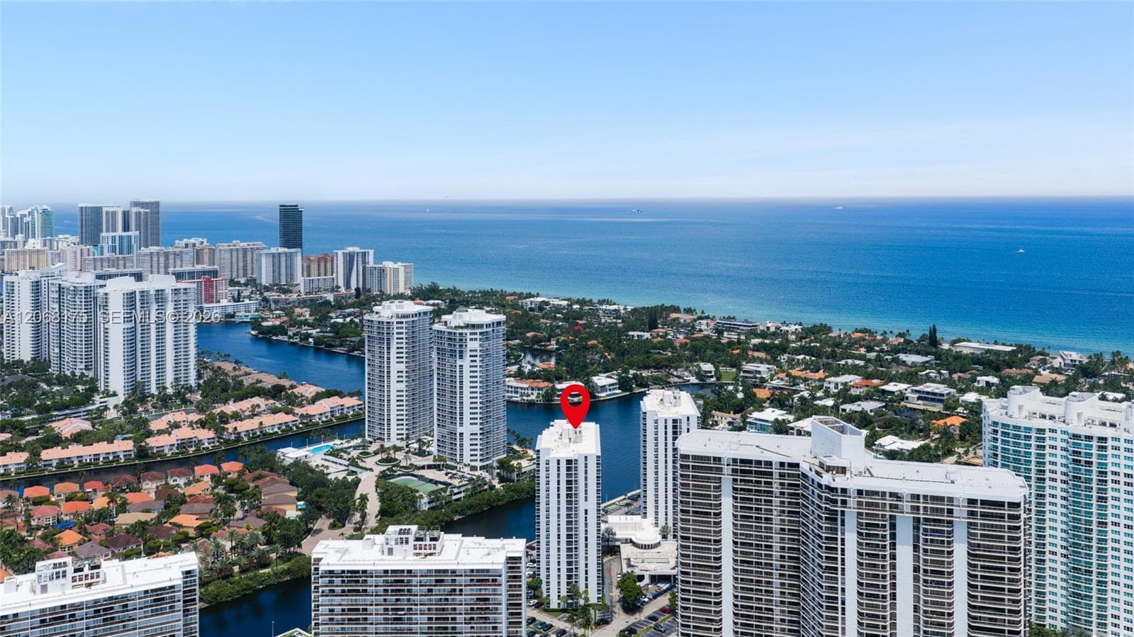 20505 E Country Club Dr # 2132, Aventura, FL 33180 photo 2