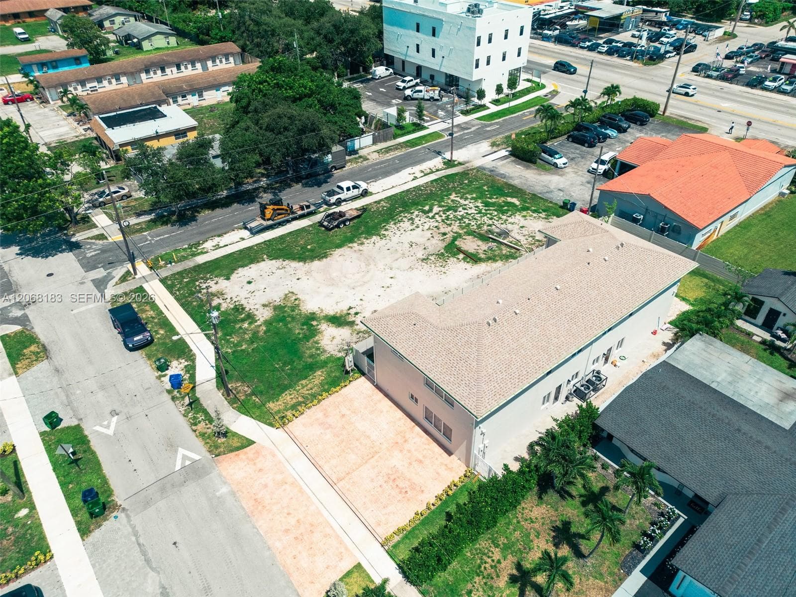 1000 NW 4 Ave, Hallandale Beach, FL 33009 photo 2