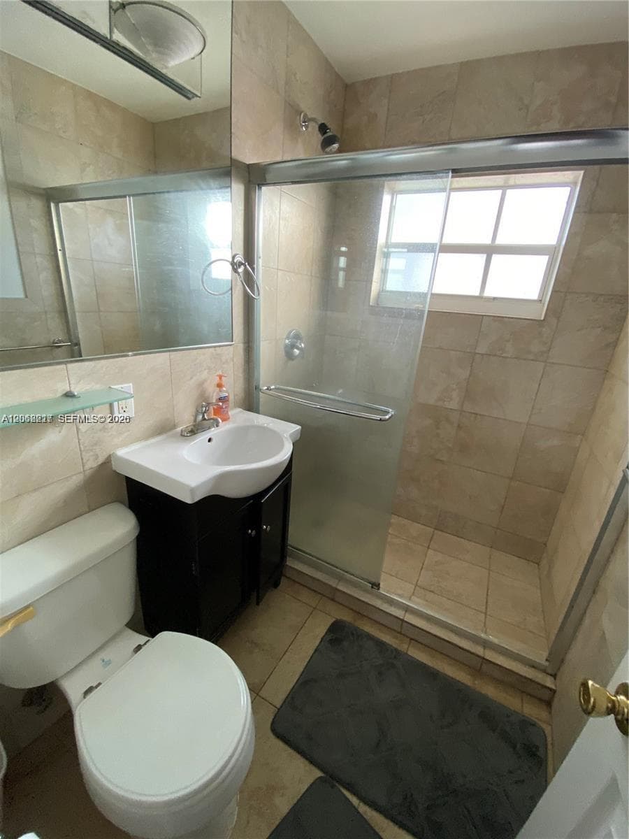 1607 Michigan Ave # 7, Miami Beach, FL 33139 photo 4