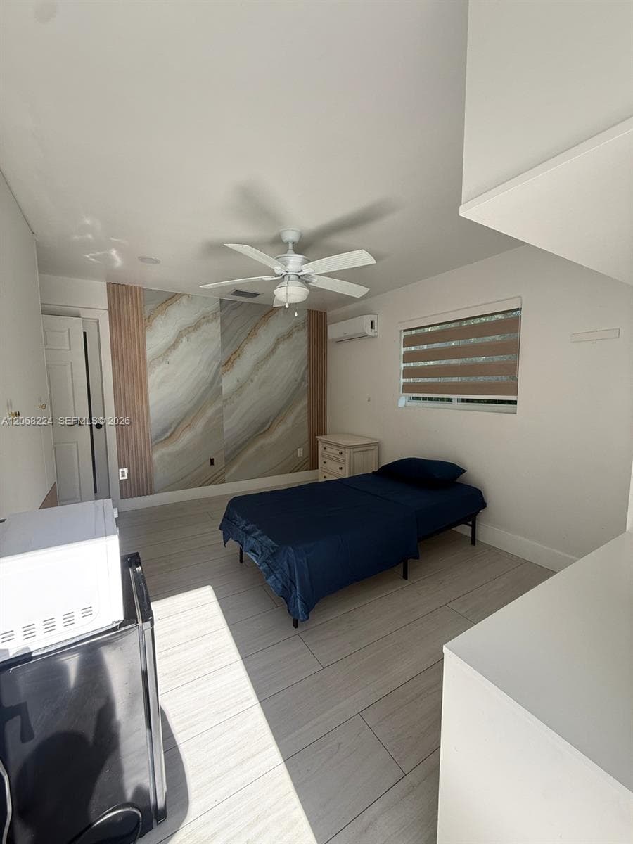 1140 N Douglas Rd # 0, Pembroke Pines, FL 33024 photo 2