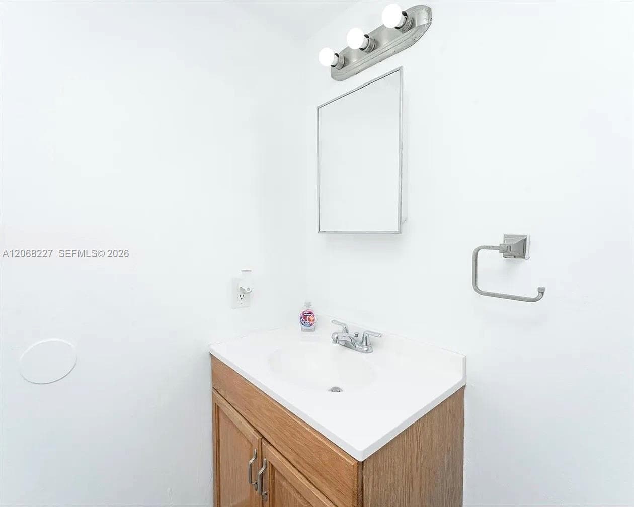 576 NW 114th Ave # 203, Sweetwater, FL 33172 photo 5