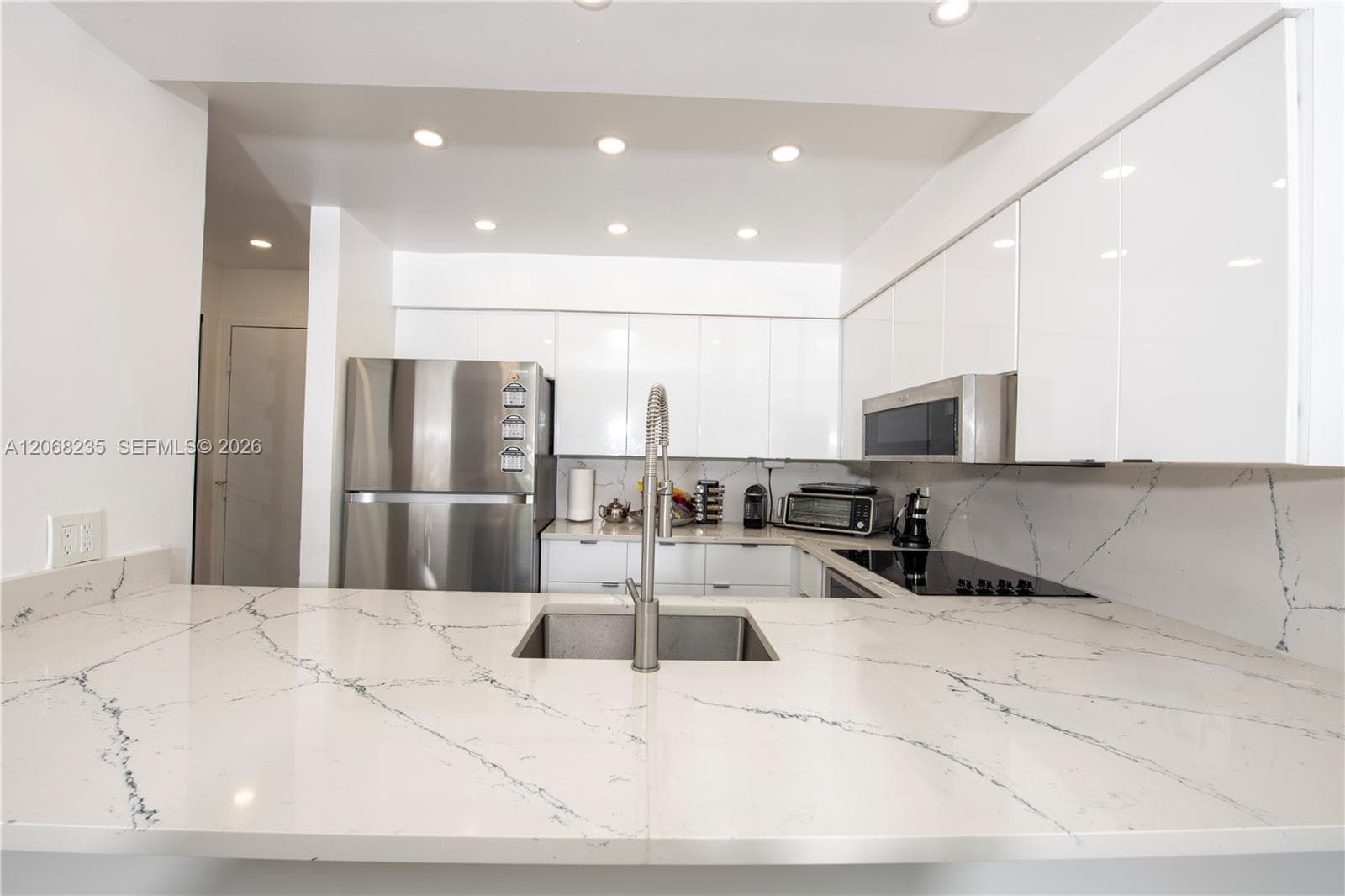 401 Ocean Dr # 303, Miami Beach, FL 33139 photo 5
