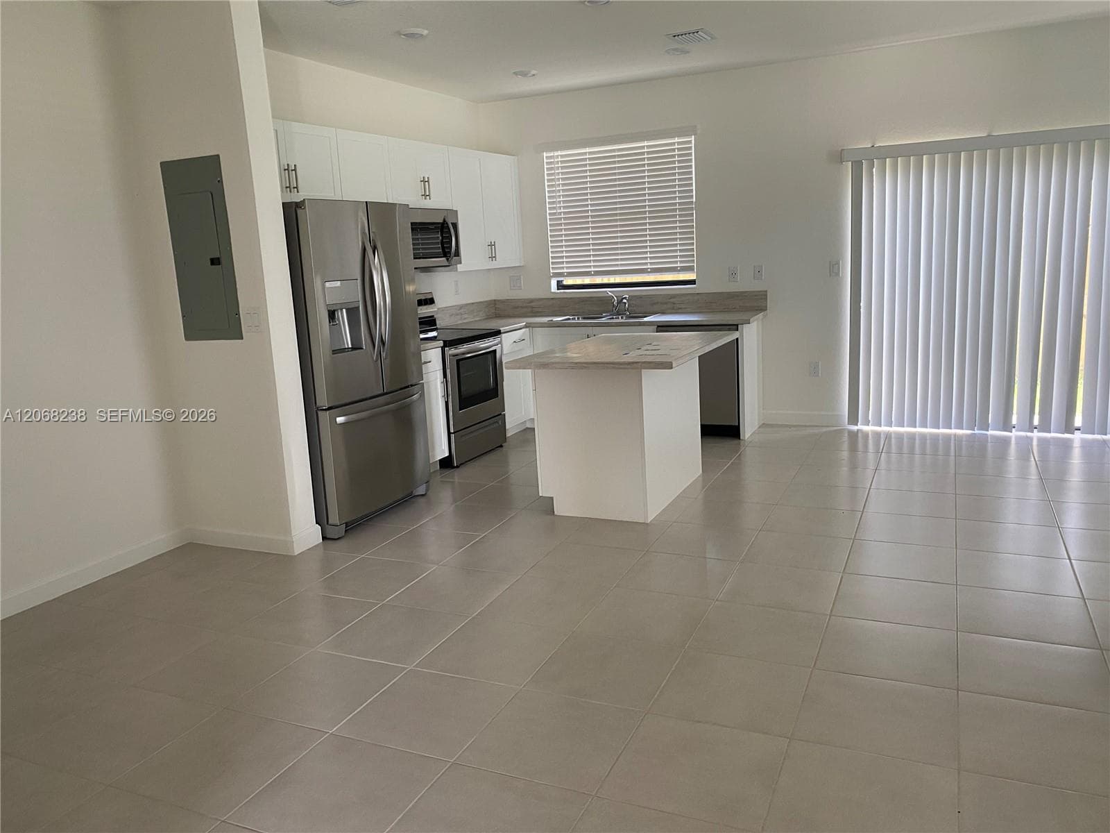 20696 NE 7th Pl # 20696, Miami, FL 33179 photo 3