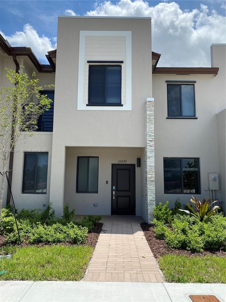 20672 NE 7th Pl # 20672, Miami, FL 33179