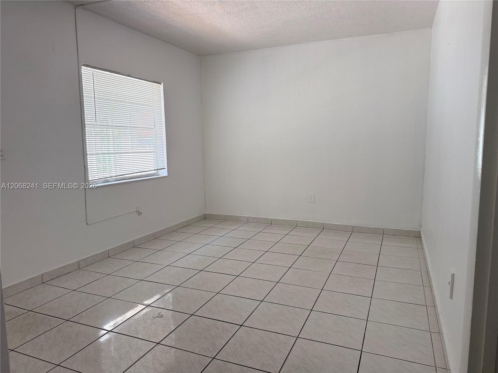 1735 NE 164th St # E104, North Miami Beach, FL 33162 photo 3