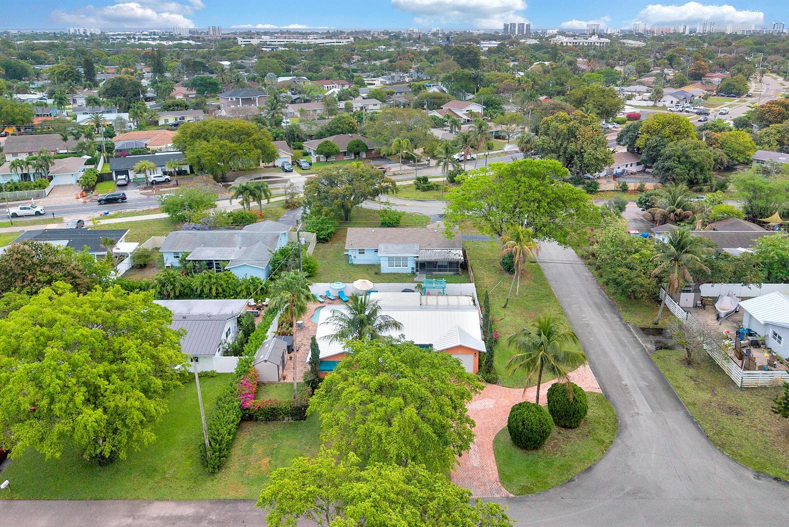 661 Eagle Circle, Delray Beach, FL 33444 photo 2