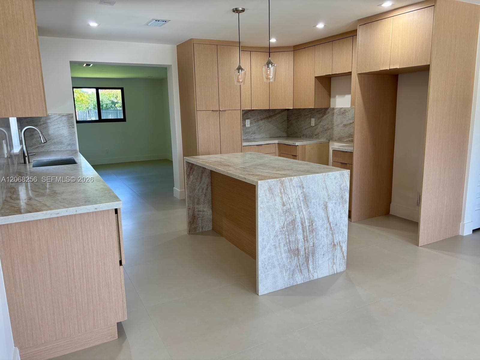 10821 SW 63rd St, Miami, FL 33173 photo 4
