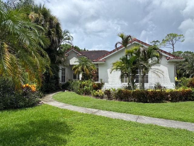 18554 SE OLD TRAIL Drive E, Jupiter, FL 33478 photo 2