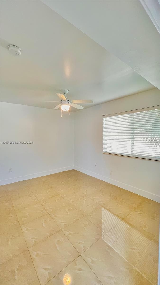 8227 Crespi Blvd # 4, Miami Beach, FL 33141 photo 5