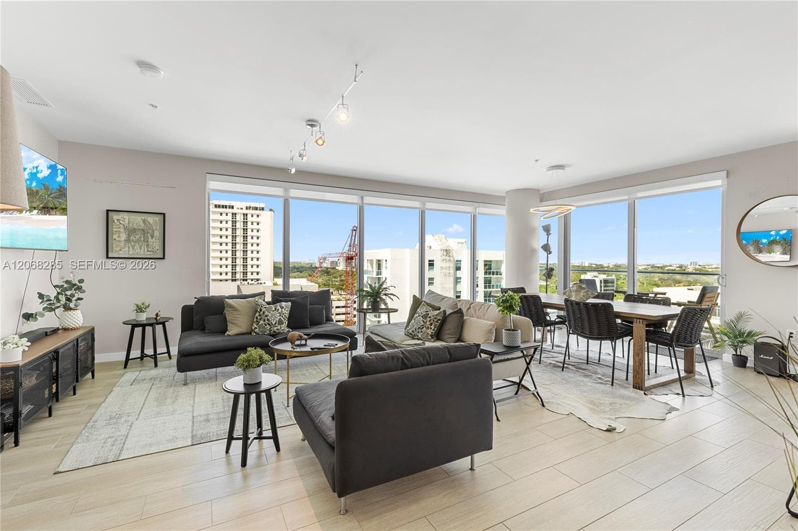 1600 SW 1st Ave # 1202, Miami, FL 33129 photo 3